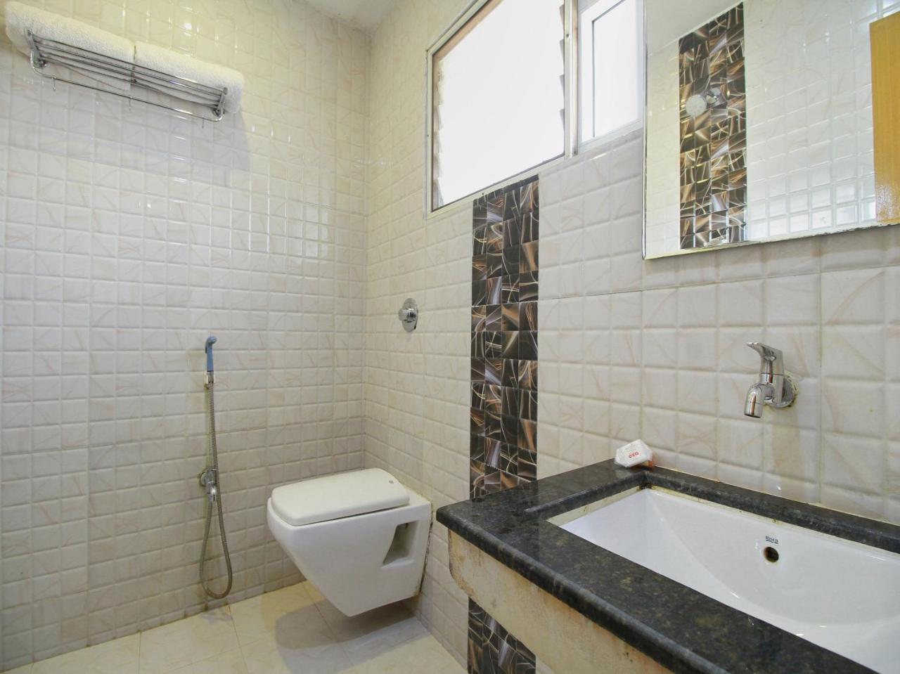 Tiruchirappalli Oyo 15948 Hotel Srees المظهر الخارجي الصورة