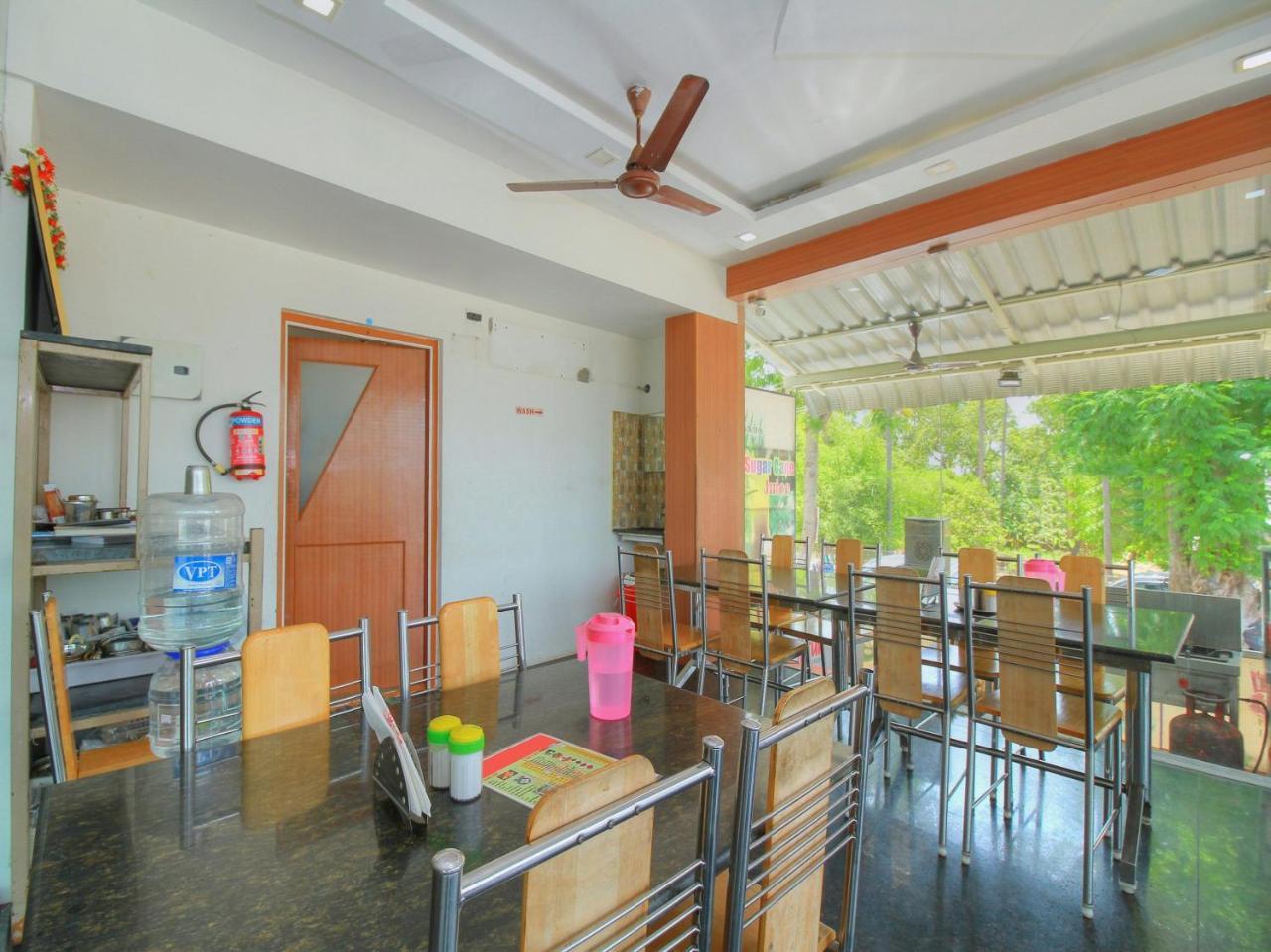Tiruchirappalli Oyo 15948 Hotel Srees المظهر الخارجي الصورة