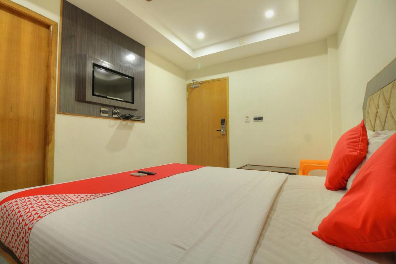 Tiruchirappalli Oyo 15948 Hotel Srees المظهر الخارجي الصورة
